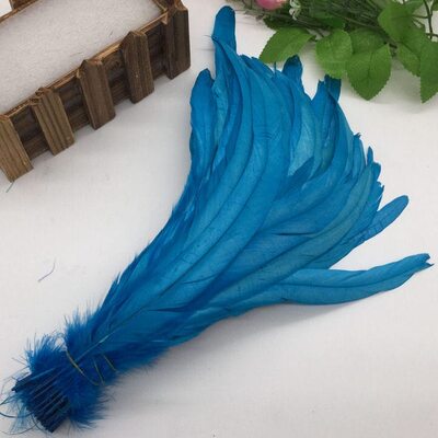 Перья петуха 30-35 см. 1 шт. Голубой цвет