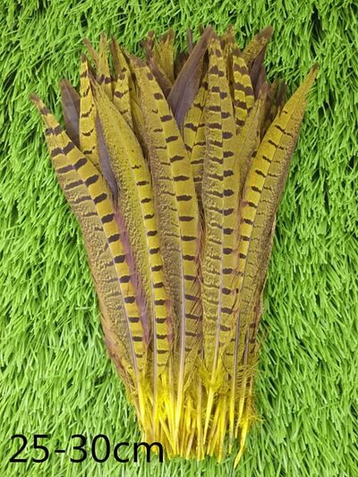 Декоративные перья 25-30 см. Желтые