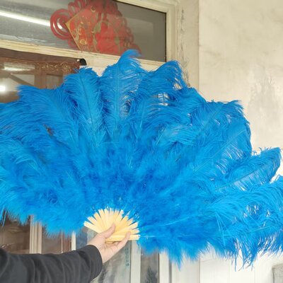 Большой веер из перьев страуса, 13 линий, голубой, 140×75 см